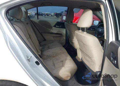 2015 Honda Accord Lx z USA, uszkodzony, nr VIN 1HGCR2F3XFA145356